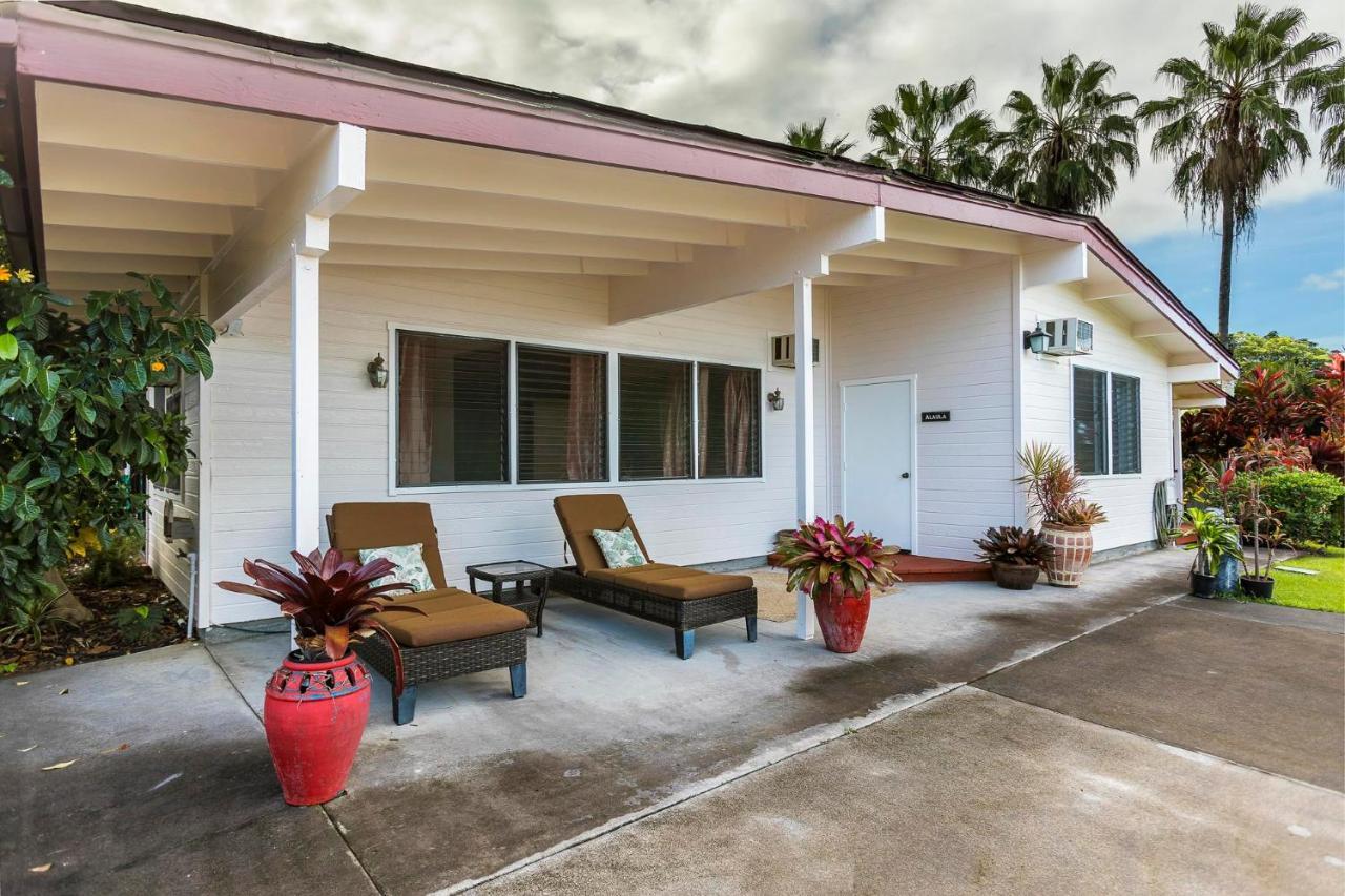 Luana Inn Captain Cook Exterior photo