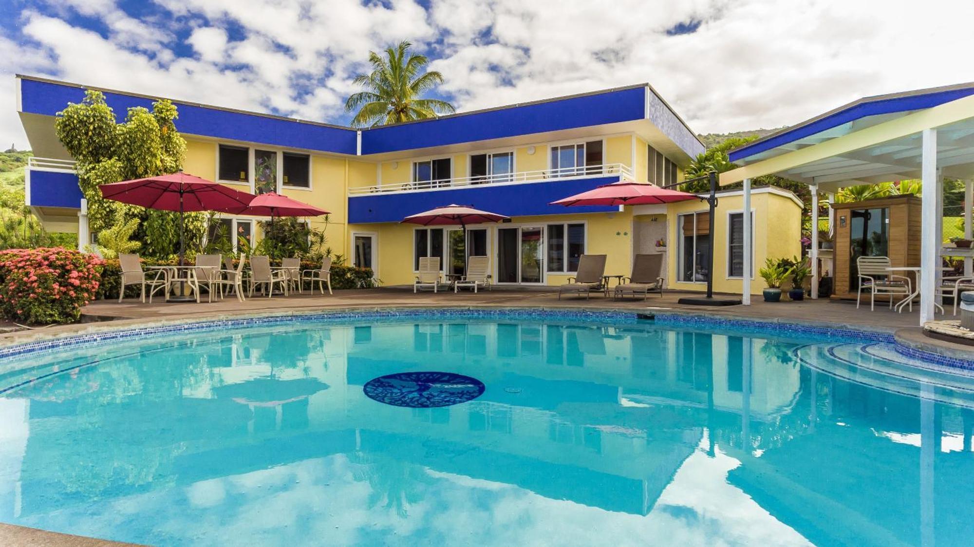 Luana Inn Captain Cook Exterior photo